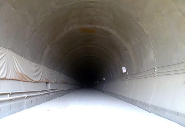 上峪隧道_工程案例