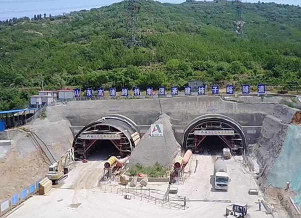 泰安柿子峪隧道
